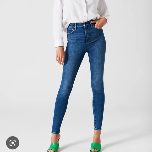 Aritzia Denim - ARITZIA DENIM FORUM THE LOLA high rise skinny crop jeans medium wash 5 pocket 26